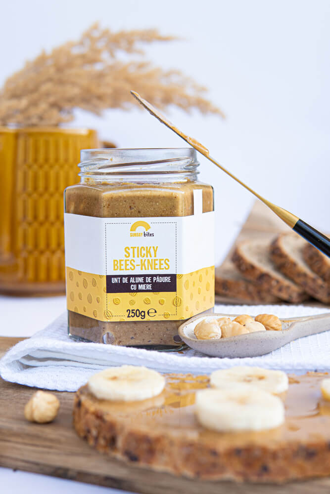Sticky Bees Knees - Unt de alune de pădure și miere de salcâm